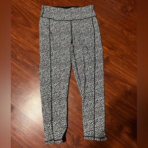 Lilly Pulitzer Midi Leggings